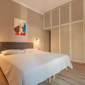 Appartement Family Colours Close To @rialto Mercato 