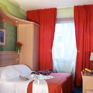 Meridiana Отель